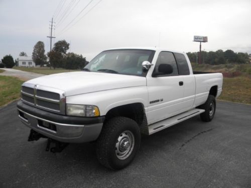 Xcab 4x4 western snowplow 5.9 v8 quad cab inspected unimount automatic new tires