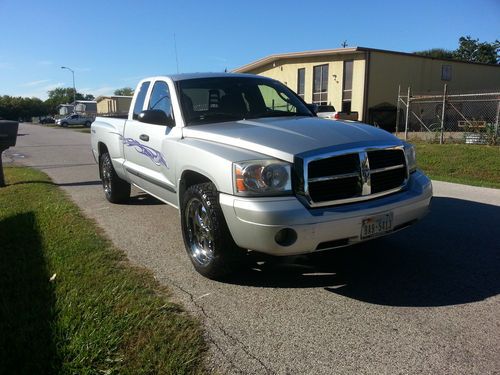 2006 dodge dakota slt extended cab pickup 4-door 3.7l