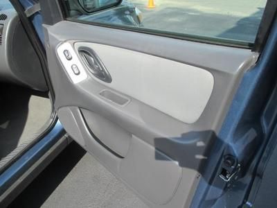 2005 FORD ESCAPE XLT WARRANTY 90,000 MILES MOONROOF LOADED SUPER CLEAN WE FINANC, image 23