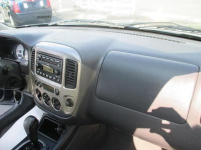 2005 FORD ESCAPE XLT WARRANTY 90,000 MILES MOONROOF LOADED SUPER CLEAN WE FINANC, image 26