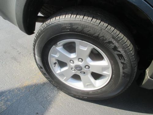 2005 FORD ESCAPE XLT WARRANTY 90,000 MILES MOONROOF LOADED SUPER CLEAN WE FINANC, image 33