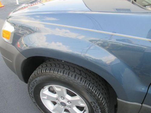 2005 FORD ESCAPE XLT WARRANTY 90,000 MILES MOONROOF LOADED SUPER CLEAN WE FINANC, image 45