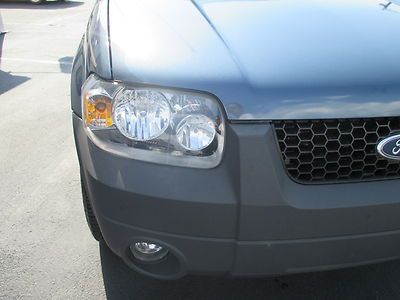 2005 FORD ESCAPE XLT WARRANTY 90,000 MILES MOONROOF LOADED SUPER CLEAN WE FINANC, image 49