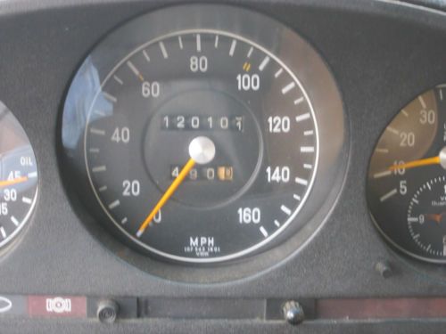 1974 MERCEDES BENZ 450 SE GARAGE KEPT  40 YEAR OLD TIME CAPSULE  GREAT CONDITION, image 9