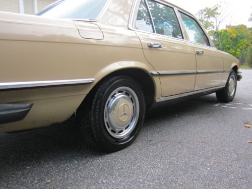 1974 MERCEDES BENZ 450 SE GARAGE KEPT  40 YEAR OLD TIME CAPSULE  GREAT CONDITION, image 12