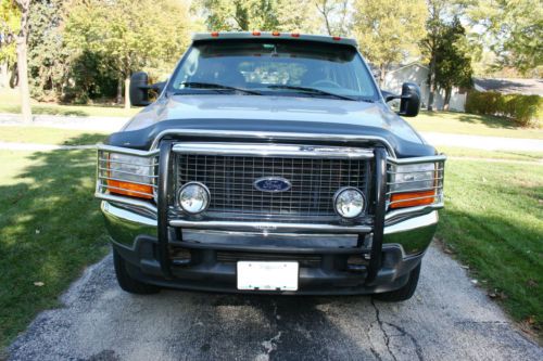 2000 ford excursion 4-door 6.8l