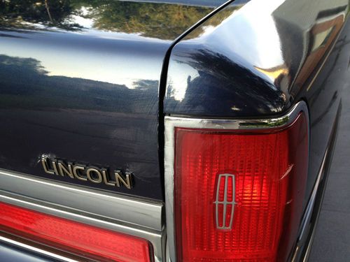 1997 Lincoln Town Car Signature Sedan 4-Door 4.6L, US $3,250.00, image 10