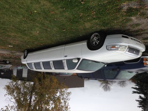 11 passenger 140&#034; mercury grand marquis limousine