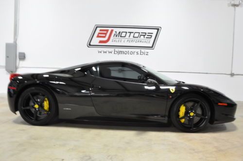 2010 ferrari 458 italia black black exceptionaly nice car yellow stiching