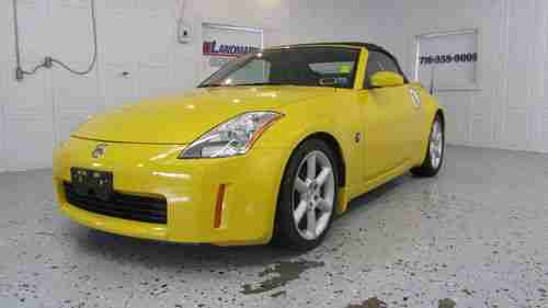 2005 Nissan 350Z Touring Convertible Rare color 349HP 6-spd ONLY 27K miles, US $18,800.00, image 2