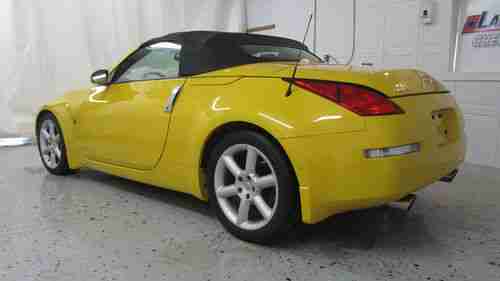 2005 Nissan 350Z Touring Convertible Rare color 349HP 6-spd ONLY 27K miles, US $18,800.00, image 5