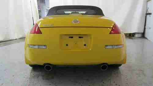 2005 Nissan 350Z Touring Convertible Rare color 349HP 6-spd ONLY 27K miles, US $18,800.00, image 6