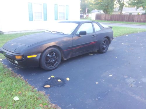 1987 Porsche 944 Base, runs and drives, newer tires originally Guards Red Car!, US $1,500.00, image 2