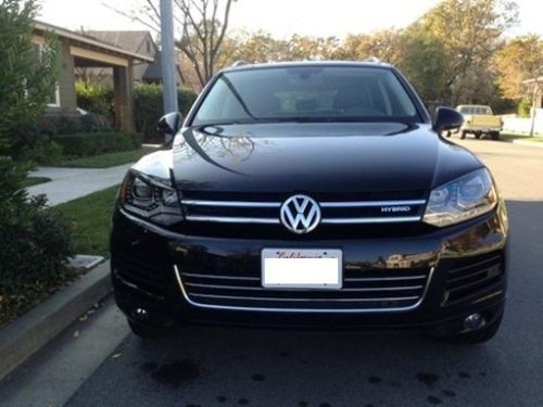 2011 volkswagen touareg hybrid sport utility 4-door 3.0l