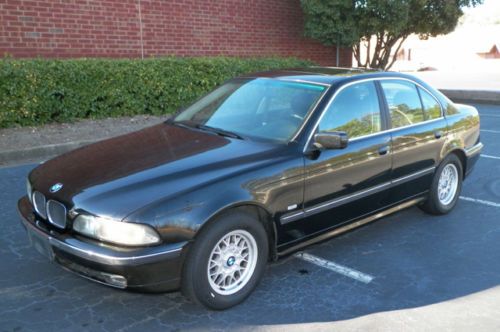 BMW 528i LOCAL TRADE SUNROOF BLACK ON BLACK HEATED LEATHER SEATS NO RESERVE, image 27