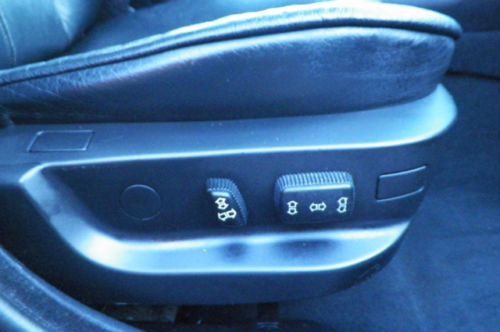 BMW 528i LOCAL TRADE SUNROOF BLACK ON BLACK HEATED LEATHER SEATS NO RESERVE, image 46