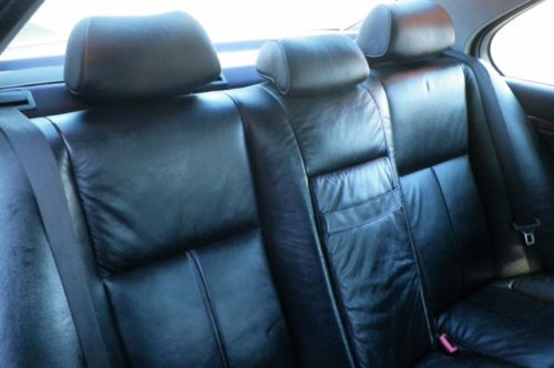 BMW 528i LOCAL TRADE SUNROOF BLACK ON BLACK HEATED LEATHER SEATS NO RESERVE, image 54
