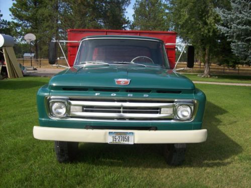 Ford f600 box truck #3