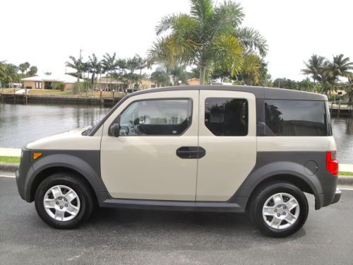 05 honda element lx*auto*ac*very nice in&amp;out*work-school-play*srvcd and ready2go