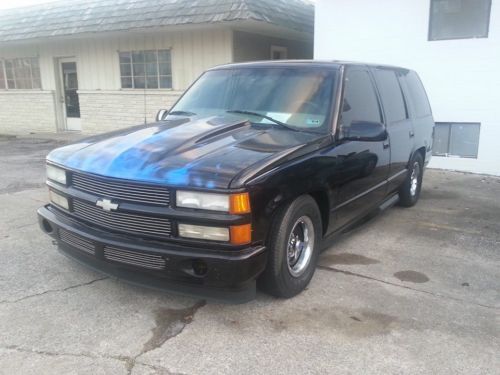 1999 chevrolet tahoe limited on 5850 made many extras