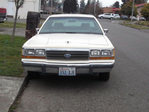 1989 ford crown victoria ltd