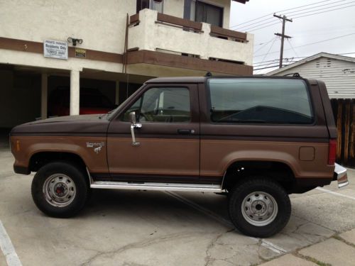 1986 ford bronco ii xlt sport utility 2-door 2.9l 4x4 automatic 1 year warranty!