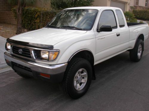 1996 toyota tacoma dlx extended cab pickup 2-door 3.4l