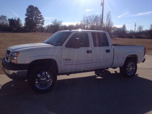 Chevy 2500hd duramax crew (l@@k)