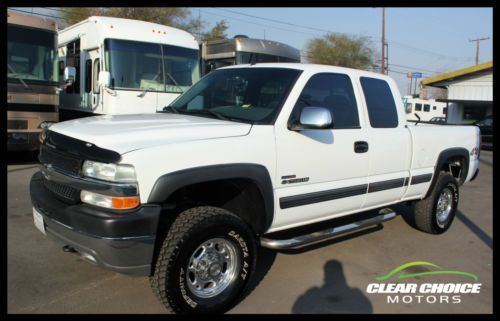 2002 chevrolet silverado 2500hd 4x4 duramax diesel extended cab truck.