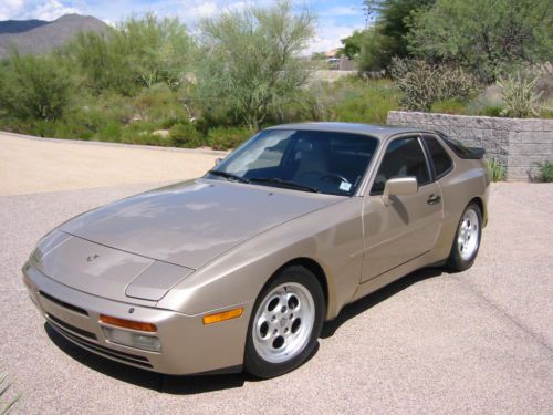 1986 porsche 944 turbo coupe 2-door 2.5l