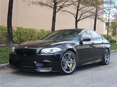 2013 bmw m5, loaded!! 5k mls!!