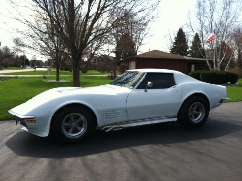 1972 Corvette Coupe - 350c.i. - Auto - A/C - Pop-out rear window, image 2