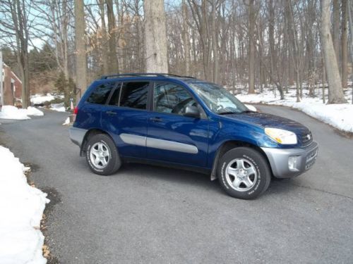 Wife&#039;s 2003 toyota rav 4 - compact suv - awd - 4cyl auto look