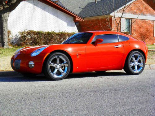 Pontiac solstice coupe. 2.4