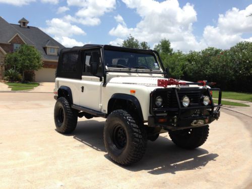 1994 land rover defender 90 base sport utility 2-door 3.9l