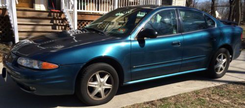 2002 oldsmobile alero gl sedan 4-door 2.2l