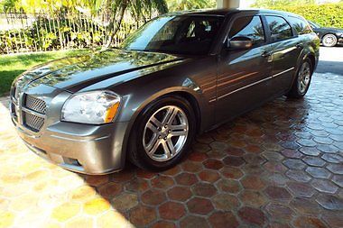 2005 dodge magnum r/t wagon 4-door 5.7l, automatic, no reserve