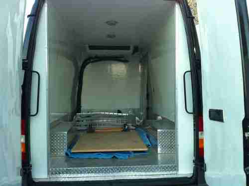 2004 Dodge Sprinter 2500 Refrigerated Cargo Van 3-Door 2.7L, US $38,500.00, image 3