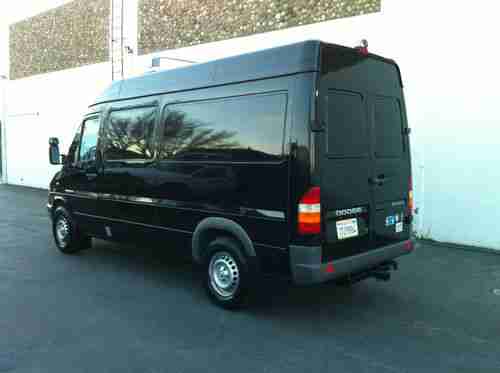 2004 Dodge Sprinter 2500 Refrigerated Cargo Van 3-Door 2.7L, US $38,500.00, image 6