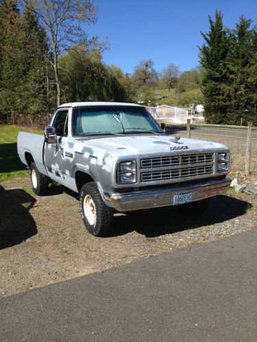 1979 dodge power wagon 4x4 low reserves