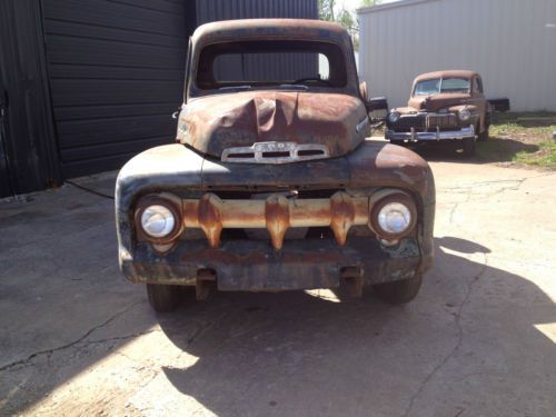 1951 ford f-1  short bed