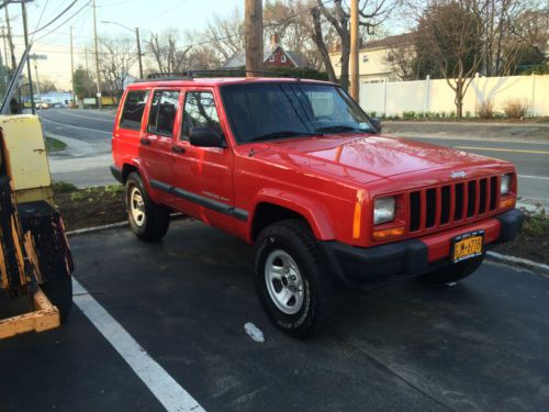 2001 jeep cherokee classic sport utility 4-door 4.0l like new!!!!!