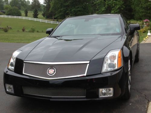 2008 cadillac xlr v series supercharged  low miles