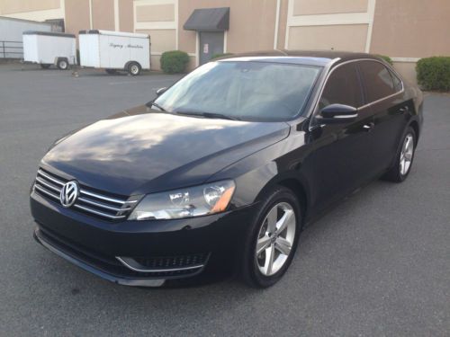 2013 vw passat tdi, sel navigation, diesel, 18k miles, very clean car, cool look