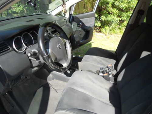 2009 Nissan Versa, image 11