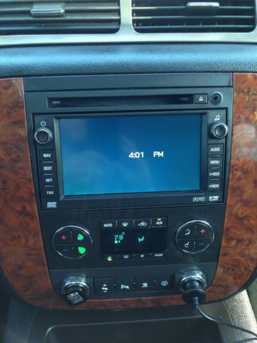 2007 Chevrolet Tahoe LTZ Sport Utility 4-Door 5.3L, image 4