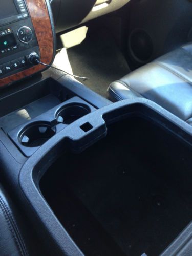 2007 Chevrolet Tahoe LTZ Sport Utility 4-Door 5.3L, image 5