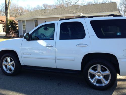 2007 Chevrolet Tahoe LTZ Sport Utility 4-Door 5.3L, image 14