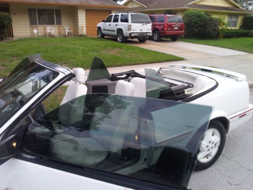 1993 pontiac sunbird se convertible 2-door 3.1l