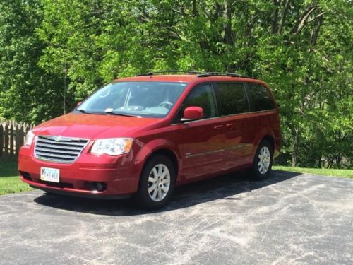 Chrysler town &amp; country &#039;08 walter p. chrysler signature series touring